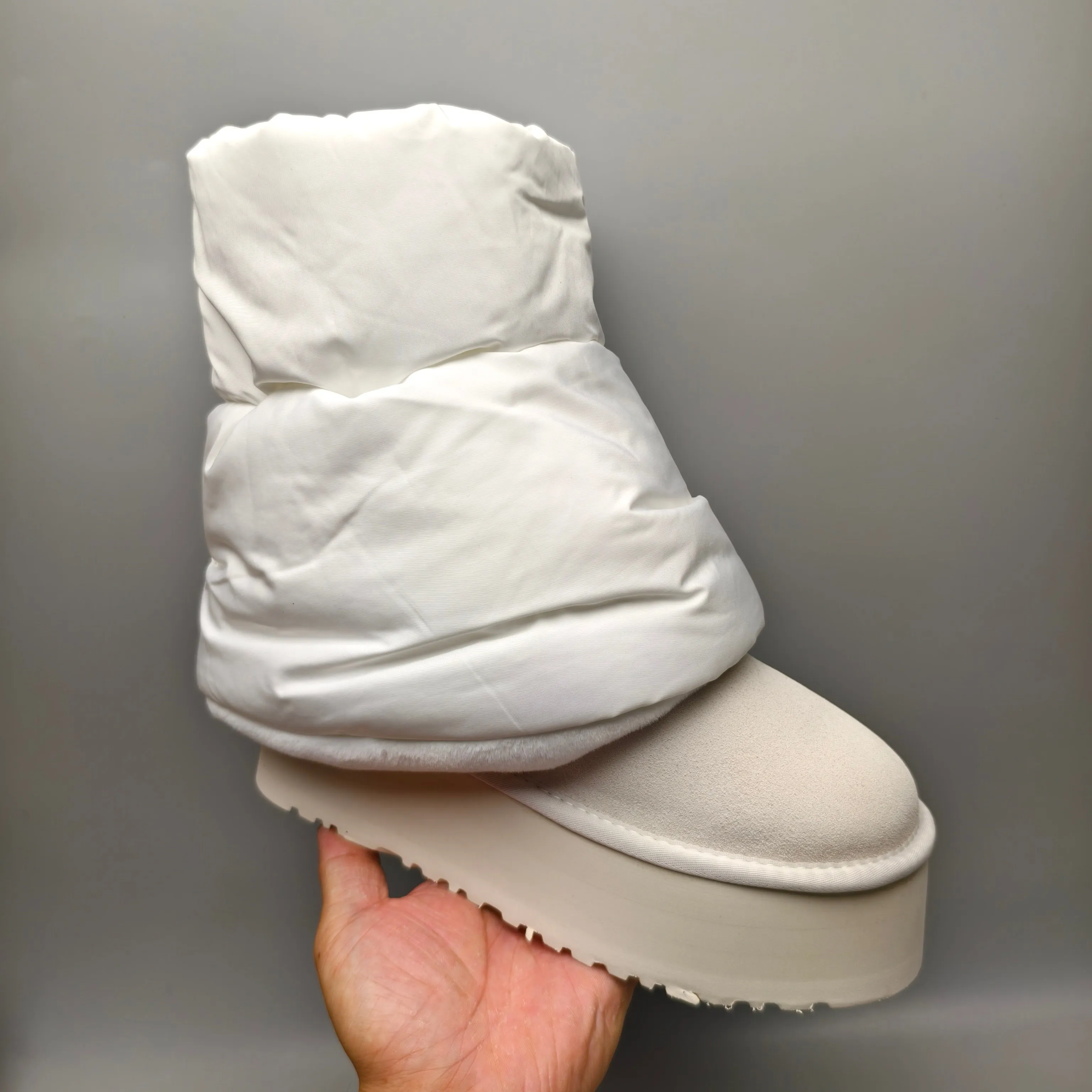 💰640 UGG sheepskin all-in-one snow boots 8275 thick-soled down sheath casual boots Color: Maroon Black White Size: 35-40